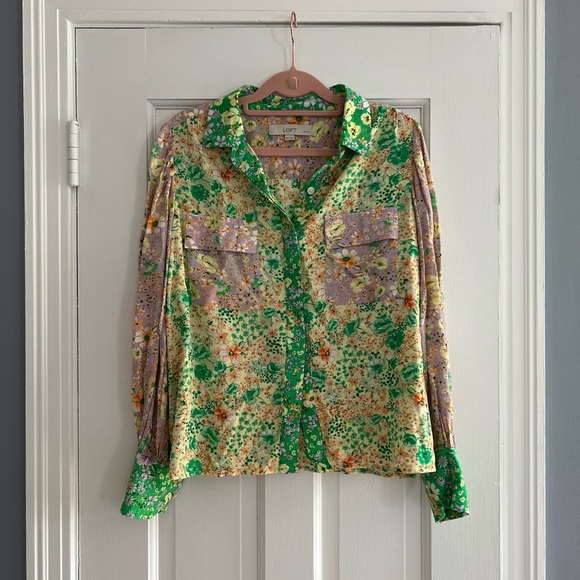 LOFT Tops - LOFT Multicolor Floral Blouse